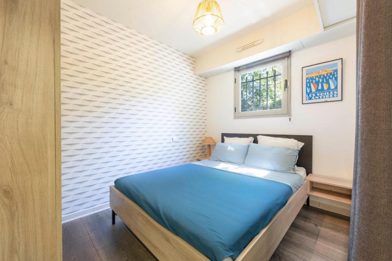 Apartment Salvy 2 Bedrooms Near The 300 Meters *